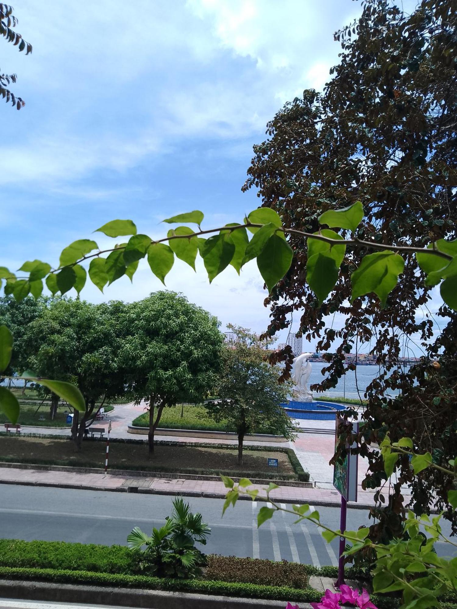 Nha Nghi Hang Nga Dong Hoi Exterior foto