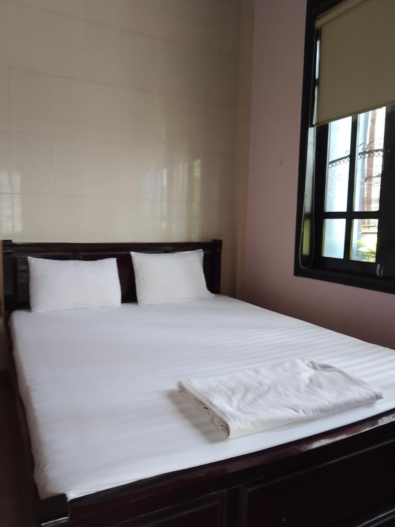 Nha Nghi Hang Nga Dong Hoi Exterior foto
